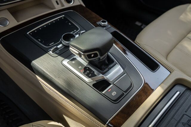 2020 Audi Q5 Premium Plus  Selma TX