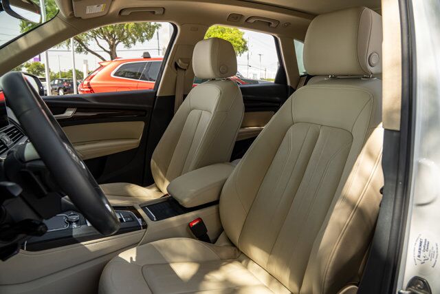 2020 Audi Q5 Premium Plus  Selma TX