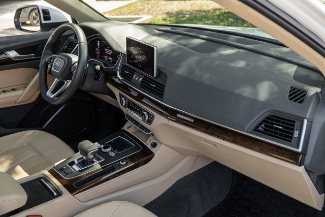 2020 Audi Q5 Premium Plus  Selma TX