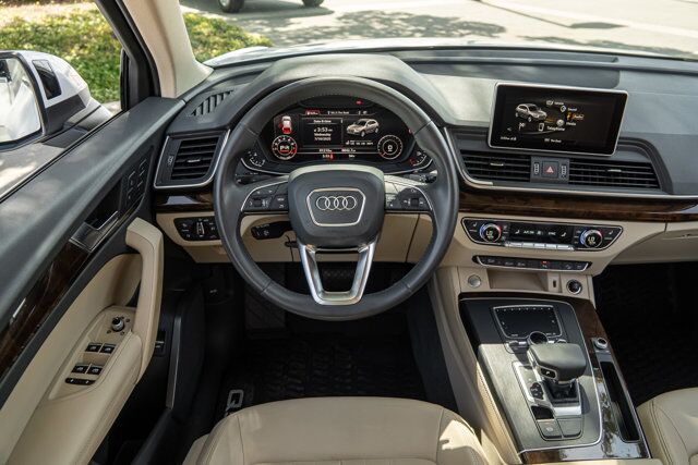 2020 Audi Q5 Premium Plus  Selma TX