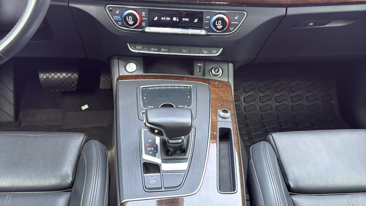 2020 Audi Q5 Premium Plus  Selma TX