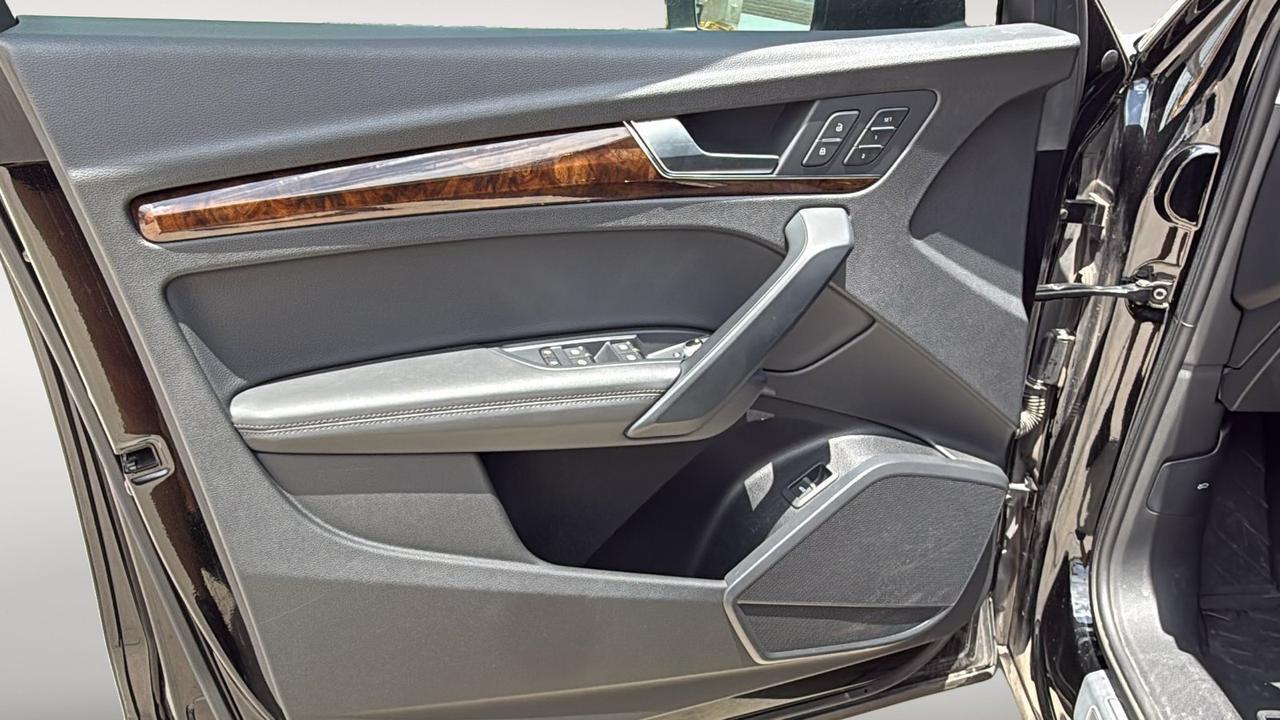 2020 Audi Q5 Premium Plus  Selma TX