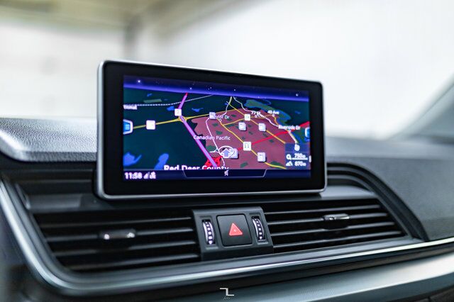 2020 Audi Q5 Quattro Premium Plus Leather Roof Nav BCam Red Deer AB