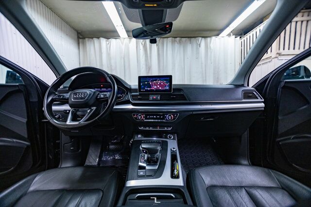 2020 Audi Q5 Quattro Premium Plus Leather Roof Nav BCam Red Deer AB