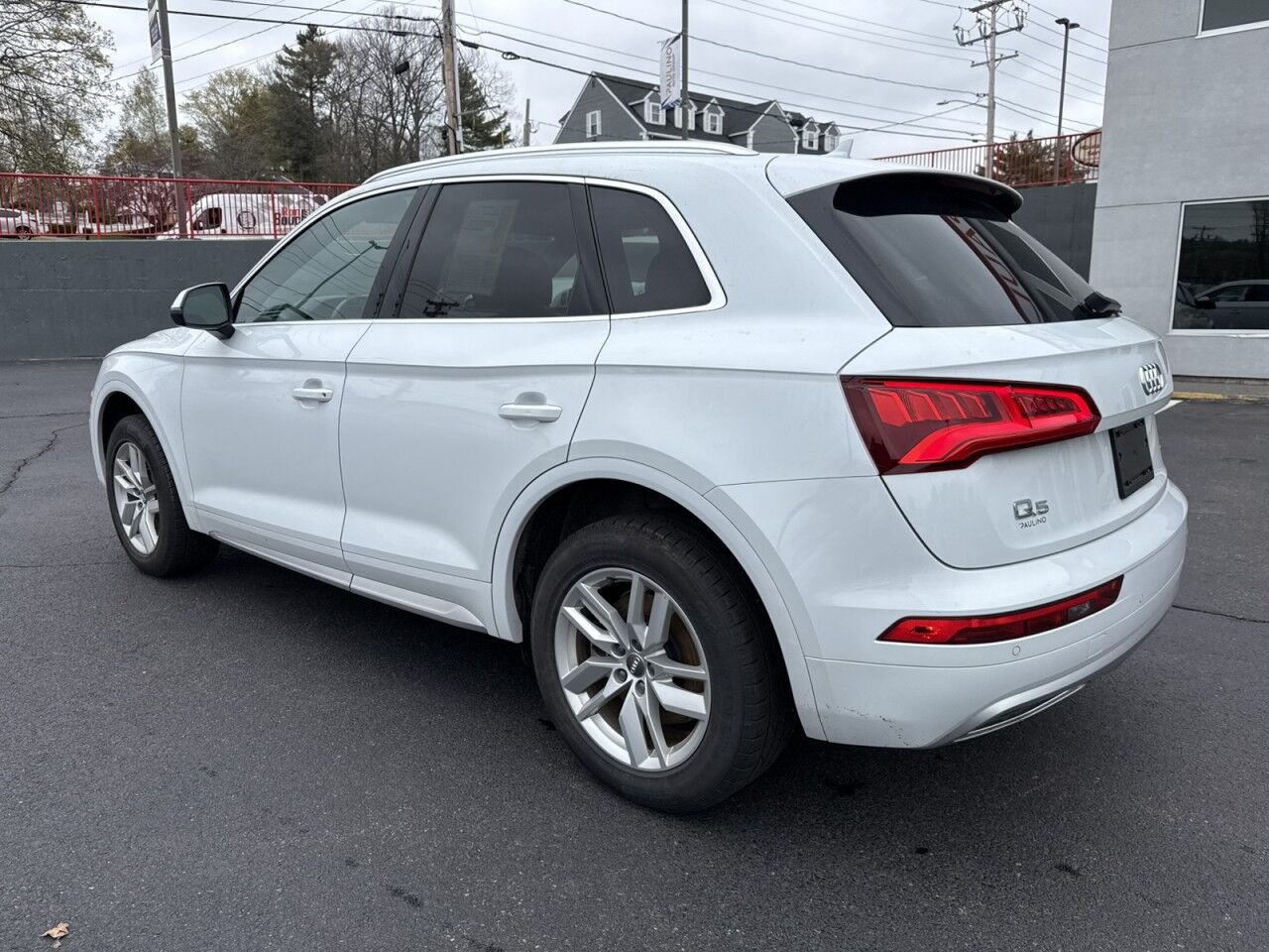 2020 Audi Q5 Titanium Premium Fitchburg MA
