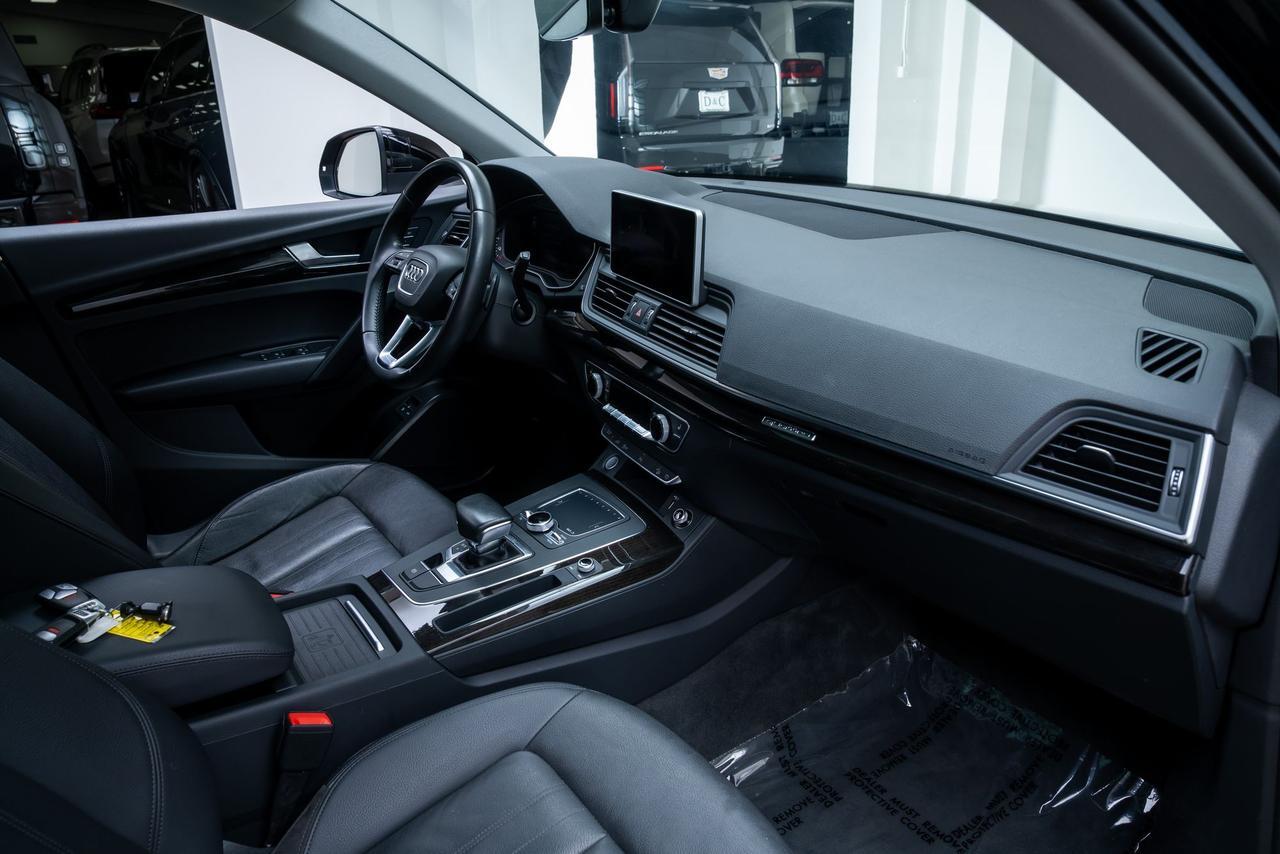 2020 Audi Q5 e 55 Premium Convenience Plus Package / Panoramic Roof Portland OR
