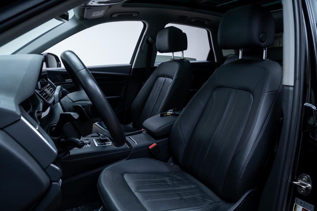 2020 Audi Q5 e 55 Premium Convenience Plus Package / Panoramic Roof Portland OR
