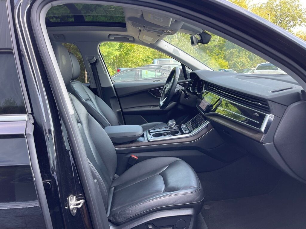 2020 Audi Q7 55 Premium Plus Orange MA