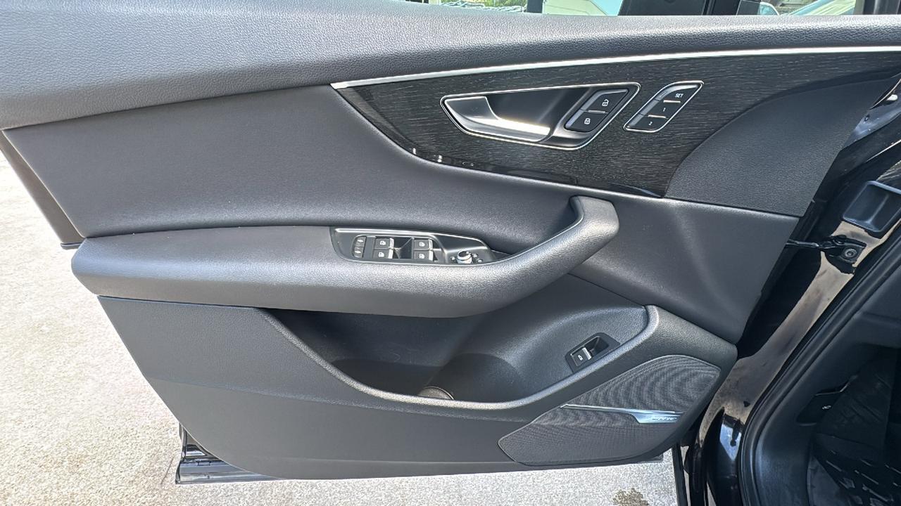 2020 Audi Q7 Premium Plus  Selma TX