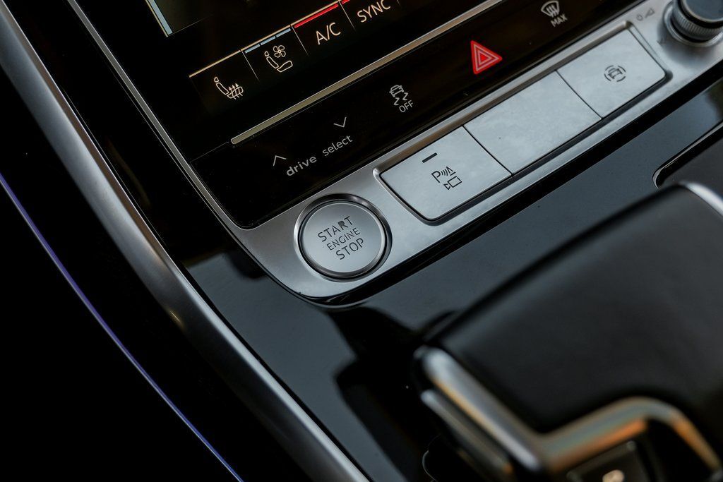 2020 Audi Q8 55 Prestige Bradenton  FL