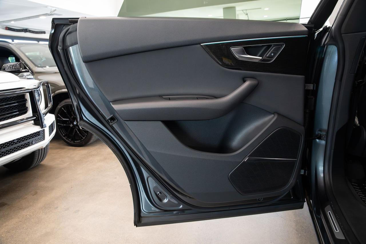 2020 Audi Q8 55 Prestige Gladstone OR