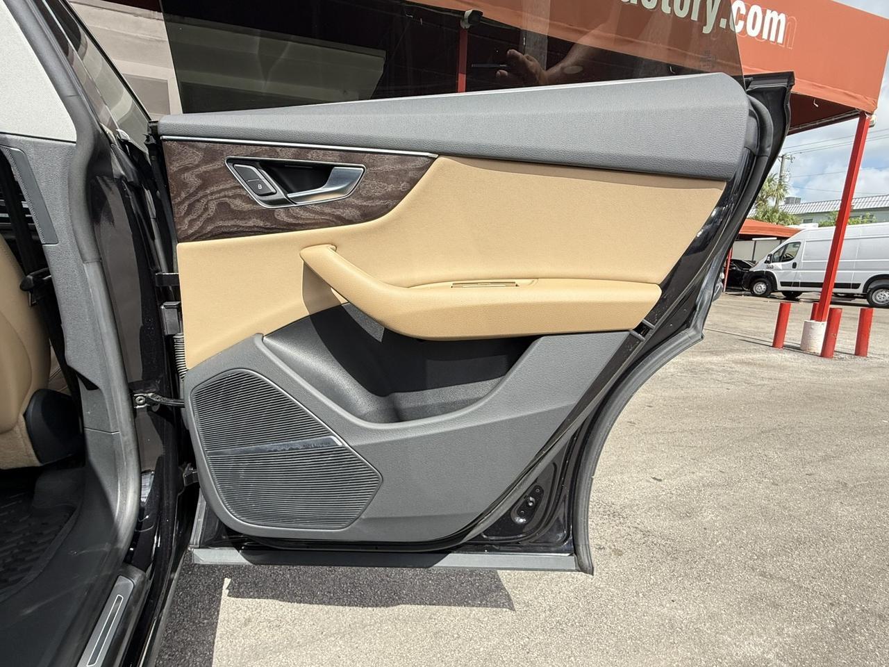 2020 Audi Q8 Premium Plus Hollywood FL