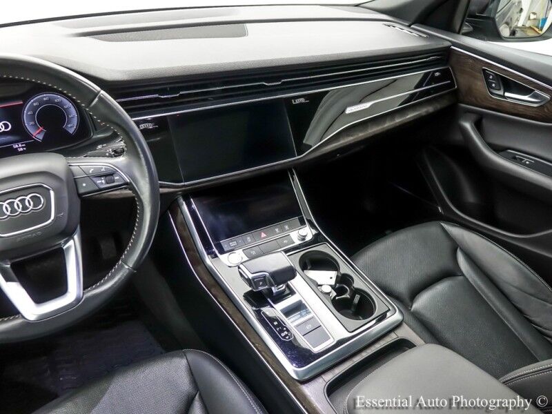 2020 Audi Q8 Premium Plus Willowbrook IL