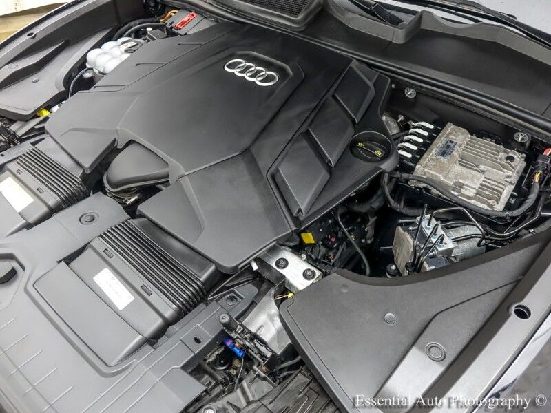 2020 Audi Q8 Premium Plus Willowbrook IL