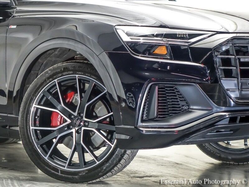 2020 Audi Q8 Premium Plus