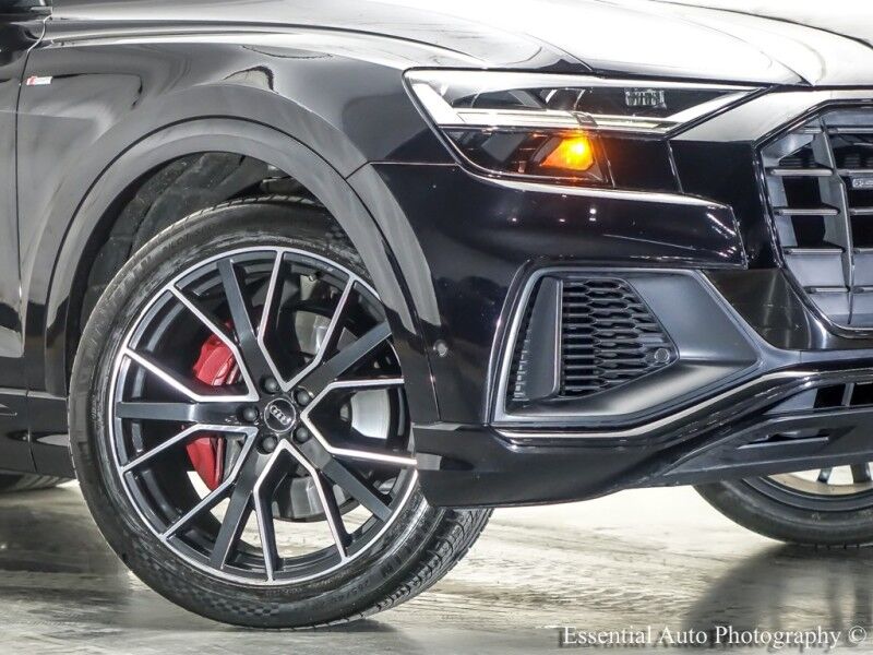 2020 Audi Q8 Premium Plus