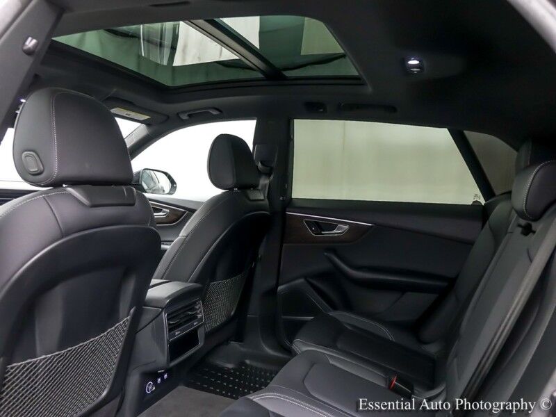 2020 Audi Q8 Premium Plus Willowbrook IL