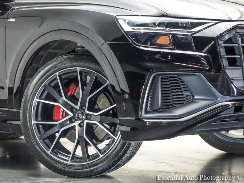 2020 Audi Q8 Premium Plus
