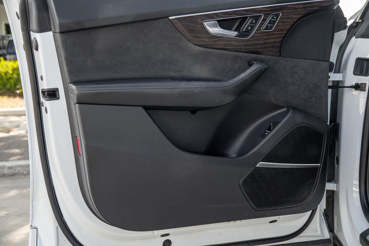 2020 Audi Q8 Prestige Luxury Package  Selma TX
