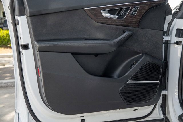 2020 Audi Q8 Prestige Luxury Package  Selma TX