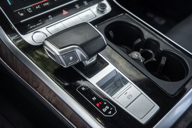 2020 Audi Q8 Prestige Luxury Package  Selma TX