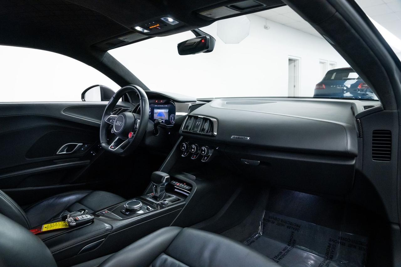 2020 Audi R8 5.2 Carbon Package Full Leather Package Portland OR