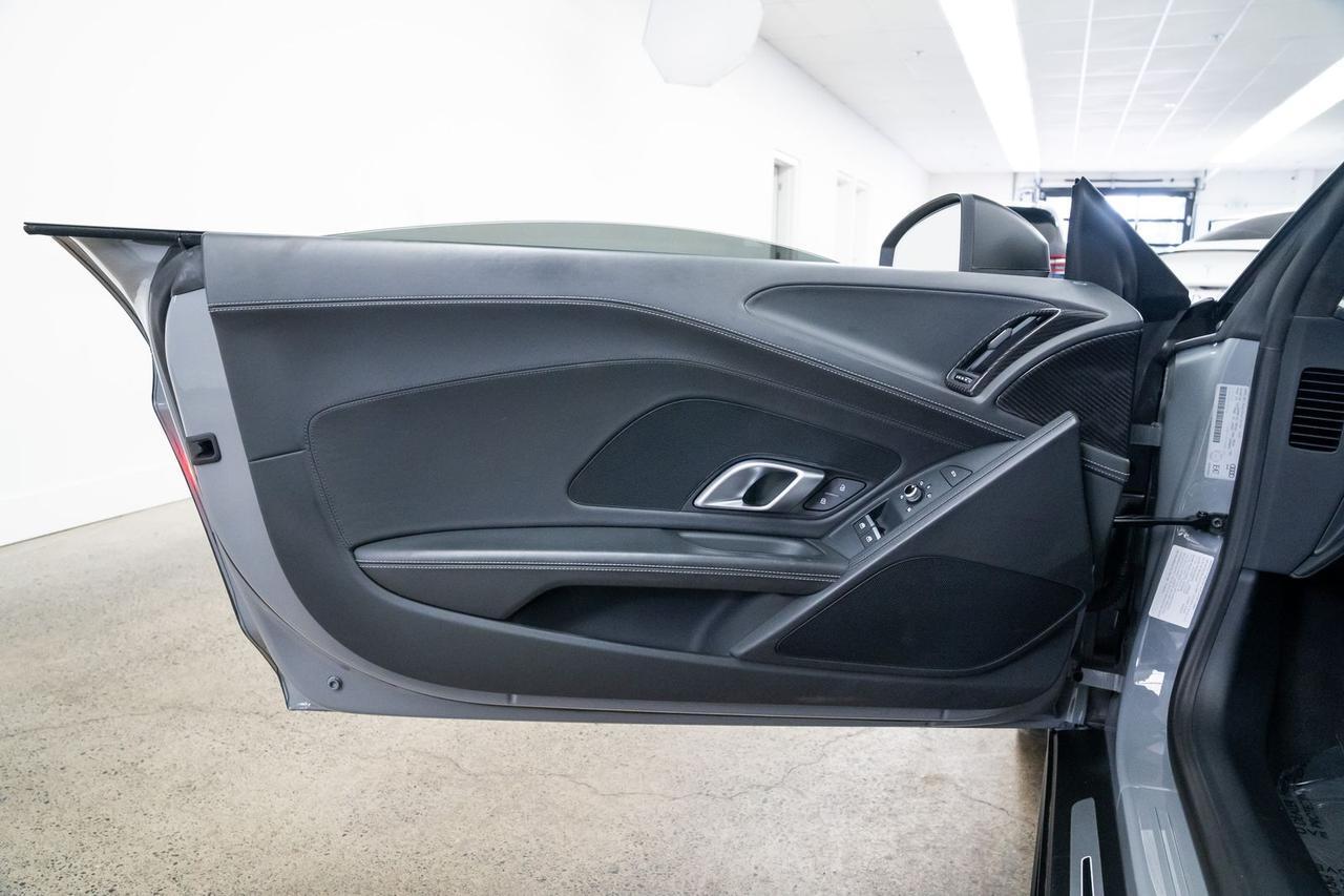 2020 Audi R8 5.2 Carbon Package Full Leather Package Portland OR