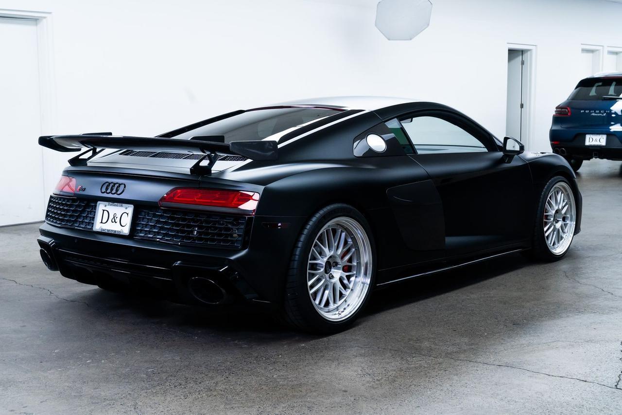 2020 Audi R8 5.2 Carbon Package Full Leather Package Portland OR