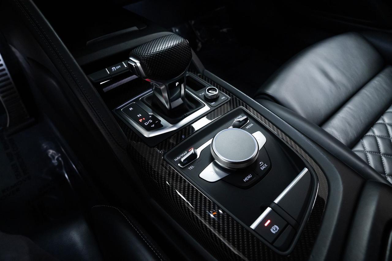 2020 Audi R8 5.2 Carbon Package Full Leather Package Portland OR