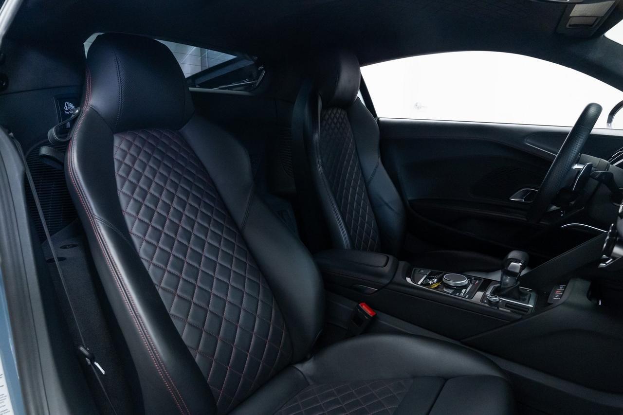 2020 Audi R8 V10 performance quattro 1 Owner Carbon Ceramic Brakes Diamond Stit Portland OR