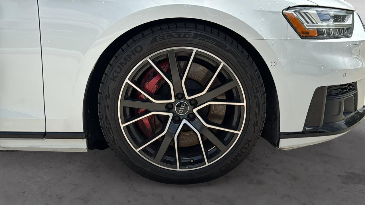 2020 Audi S8  Selma TX