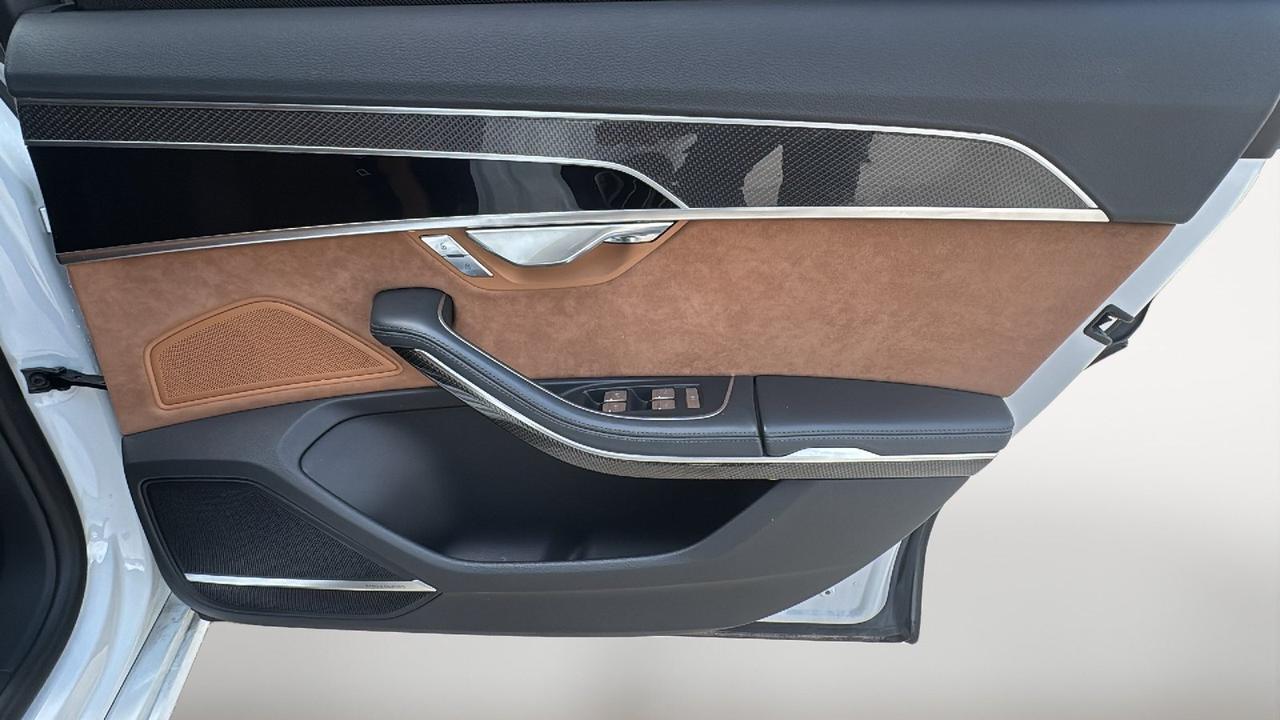 2020 Audi S8  Selma TX