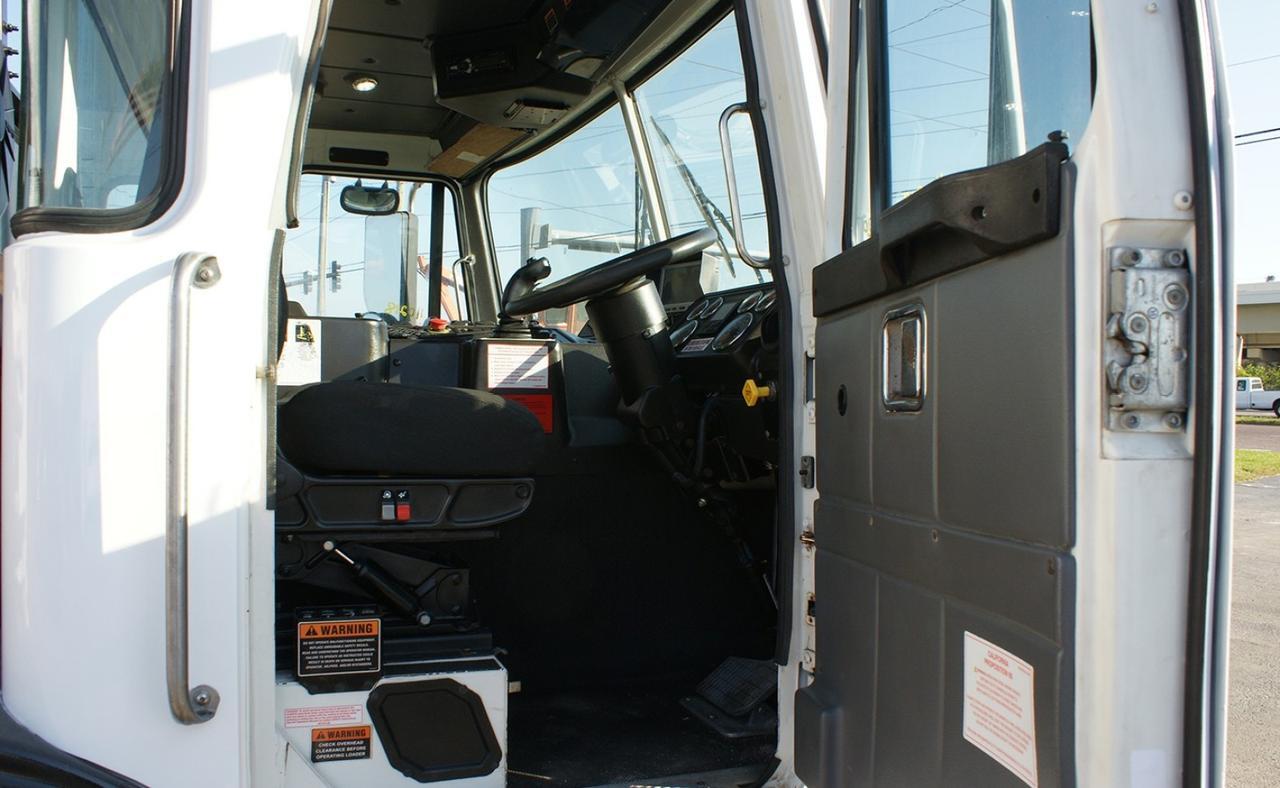 2020 Autocar ACX64 31 Yard New Way Side Loader Garbage Truck Tampa FL