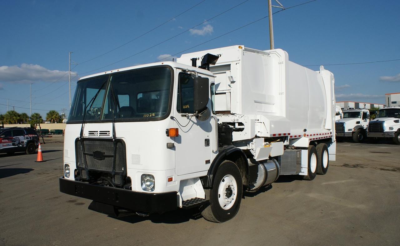 2020 Autocar ACX64 31 Yard New Way Side Loader Garbage Truck Tampa FL