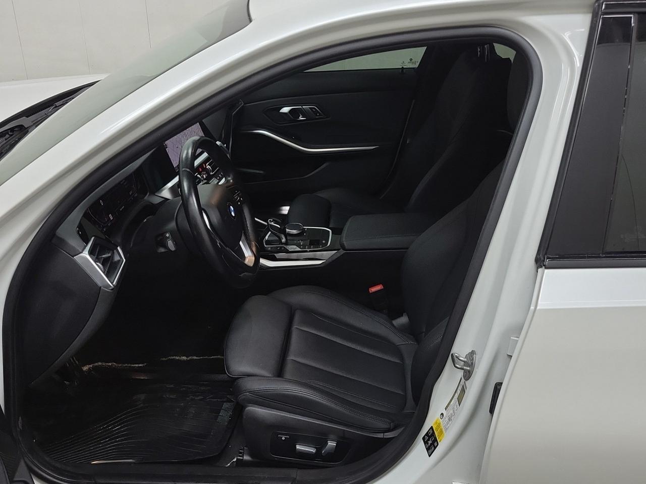 2020 BMW 3 Series 330i xDrive SUNROOF B.CAM ONSTAR MMRY SEATS Toronto ON