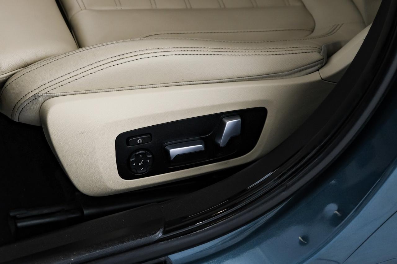 2020 BMW 330i BLIND SPOT ASSIST NAVIGATION SUNROOF LEATHER HEATED SEATS REAR C Carrollton TX