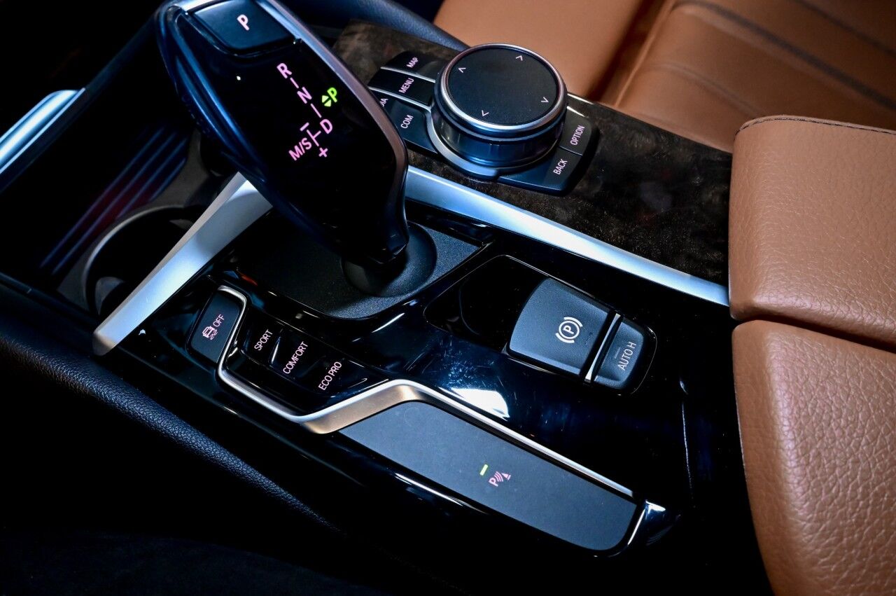 2020 BMW 5 Series 530i, Leather, Convenience Pkg, Harman/Kardon Springfield NJ