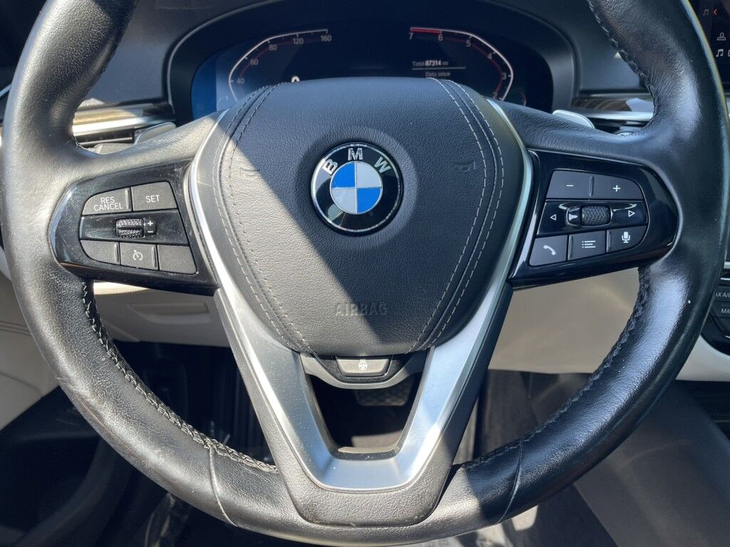 2020 BMW 5 Series 530i xDRIVE~DRIVER ASSIST PACKAGE~ONLINE FINANCE AND SHIPPING AVAILABLE!!! Sarasota FL