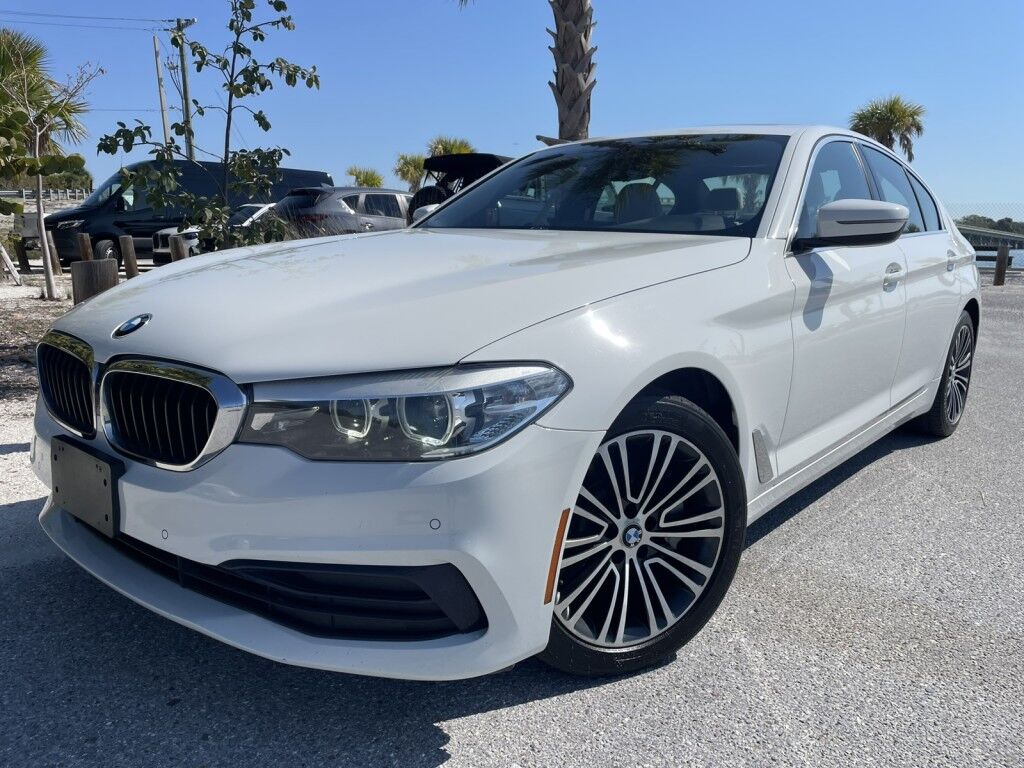 2020 BMW 5 Series 530i xDRIVE~DRIVER ASSIST PACKAGE~ONLINE FINANCE AND SHIPPING AVAILABLE!!!