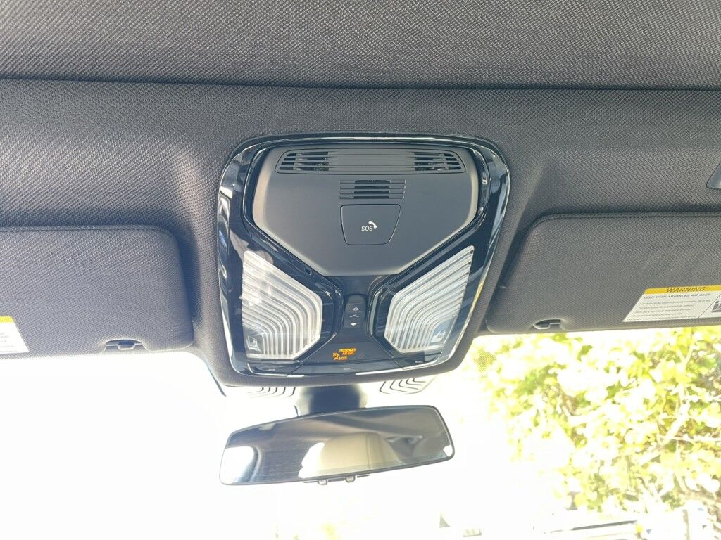 2020 BMW 5 Series 530i xDRIVE~DRIVER ASSIST PACKAGE~ONLINE FINANCE AND SHIPPING AVAILABLE!!! Sarasota FL