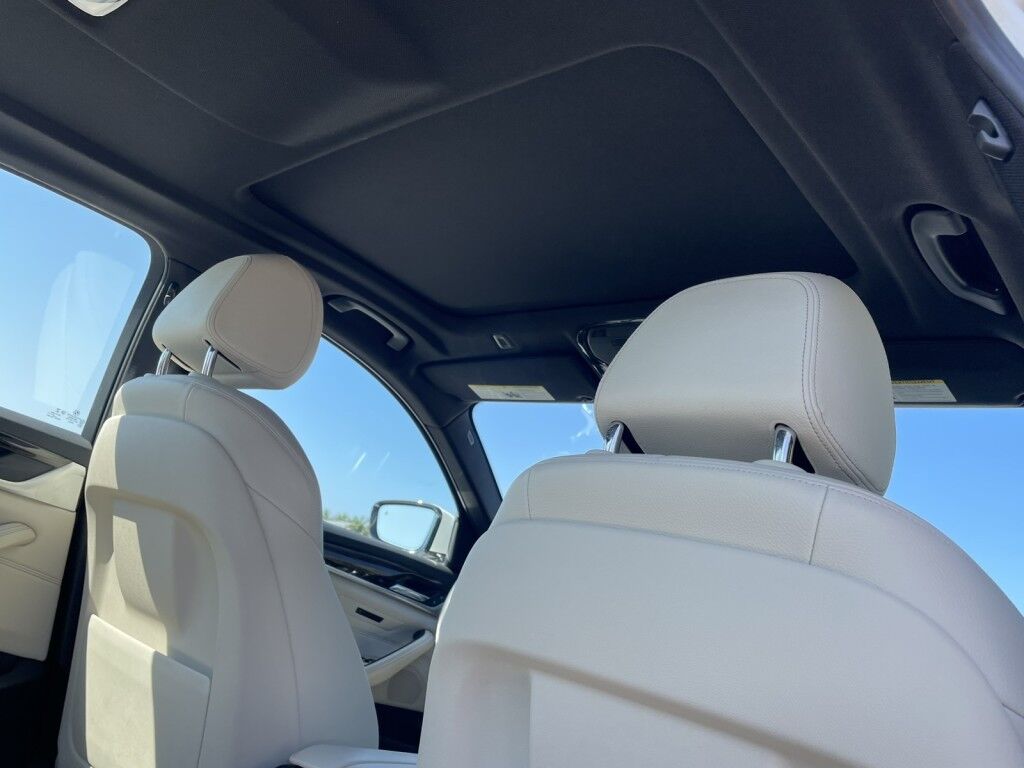 2020 BMW 5 Series 530i xDRIVE~DRIVER ASSIST PACKAGE~ONLINE FINANCE AND SHIPPING AVAILABLE!!! Sarasota FL