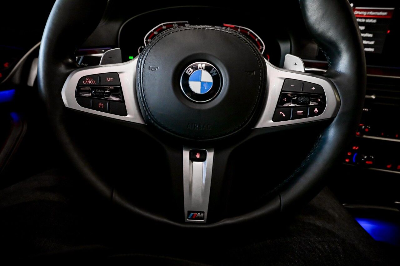 2020 Bmw 540i xDrive Sedan photo 32