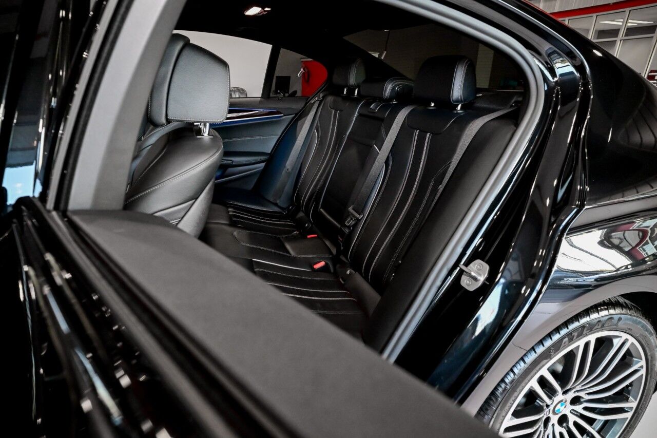 2020 Bmw 540i xDrive Sedan photo 17