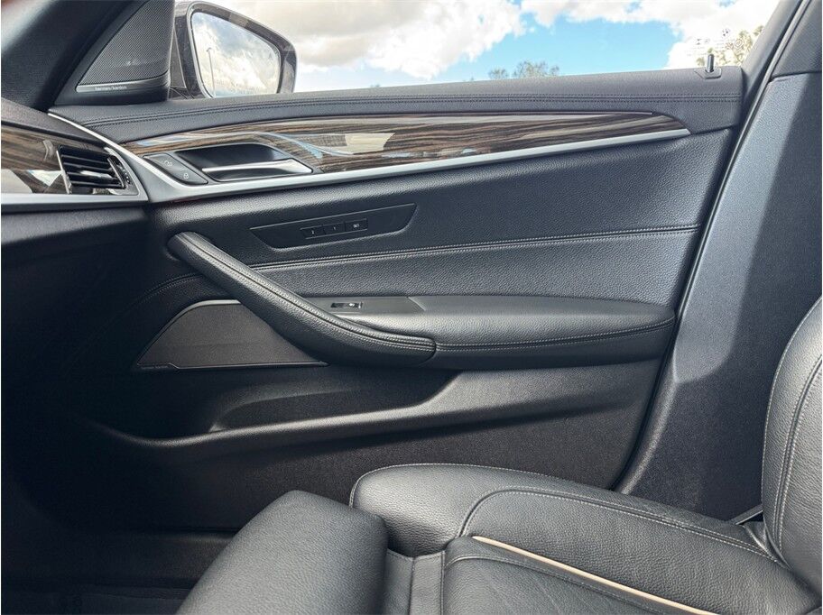 2020 BMW 5 Series M550i xDrive Sedan 4D Folsom CA