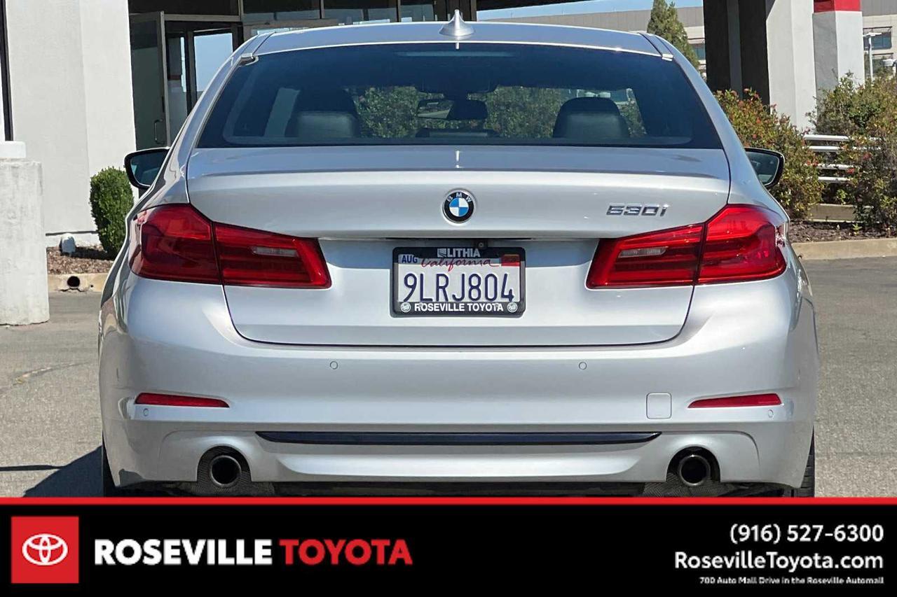 2020 BMW 530i 530i