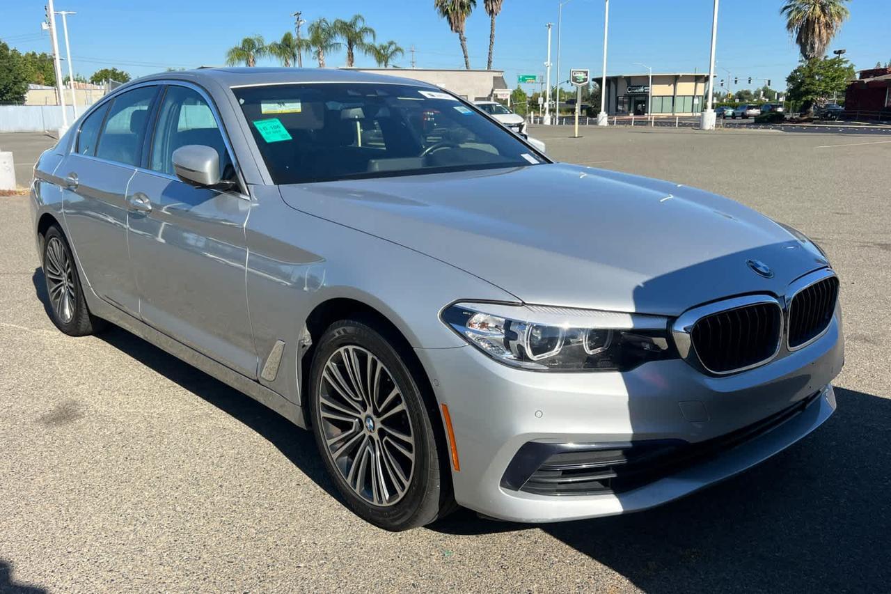 2020 BMW 530i 530i