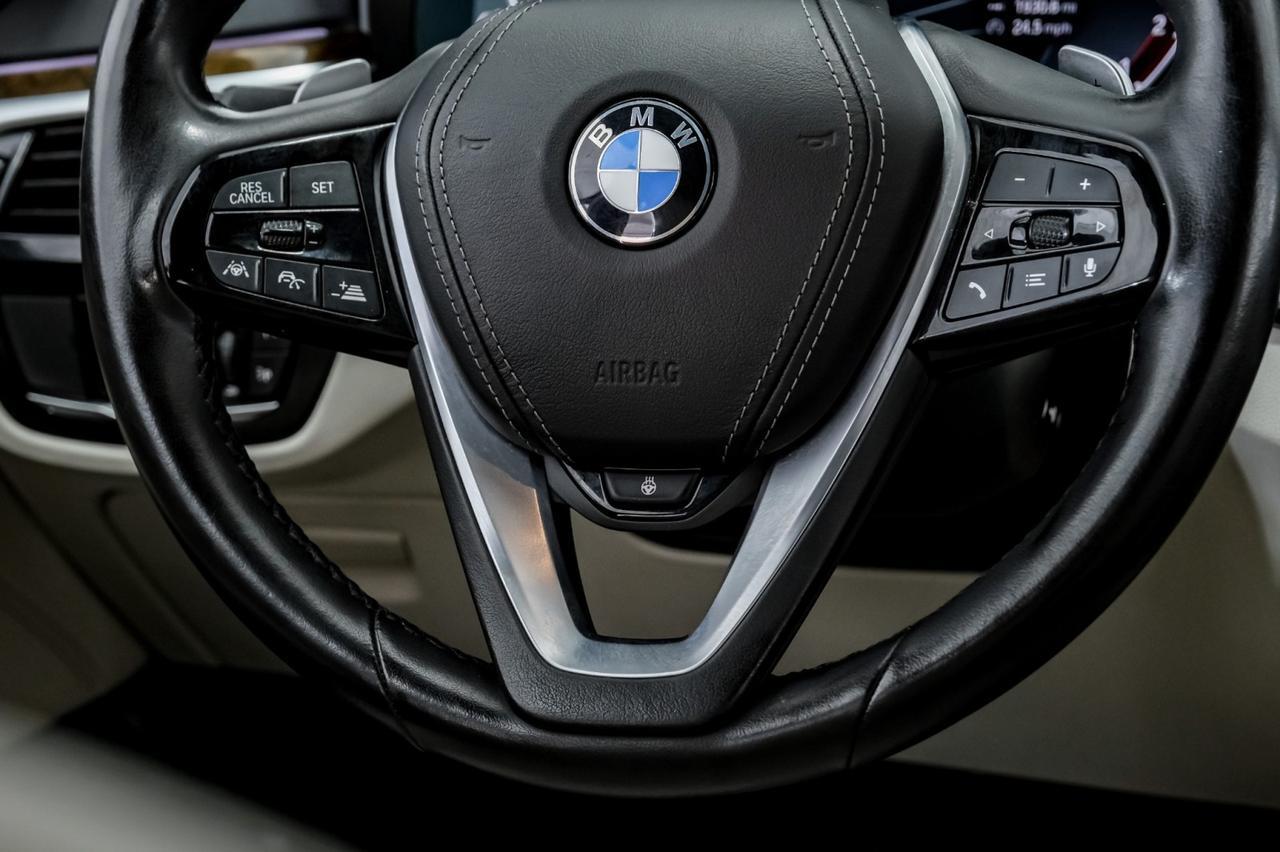 2020 BMW 530i xDrive AWD HEADUP DISPLAY BLIND SPOT ASSIST NAVIGATION SUNROOF HARMAN KARDON SOUND Carrollton TX