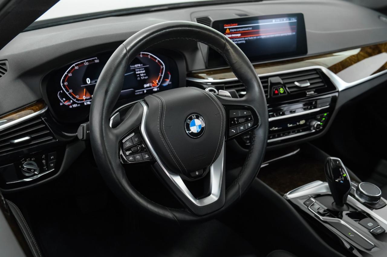 2020 BMW 540i xDrive AWD DRIVING ASSIST PLUS PKG BLIND SPOT ASSIST NAVIGATION SUNROOF Carrollton TX