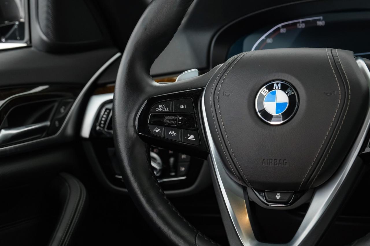 2020 BMW 540i xDrive AWD DRIVING ASSIST PLUS PKG BLIND SPOT ASSIST NAVIGATION SUNROOF Carrollton TX