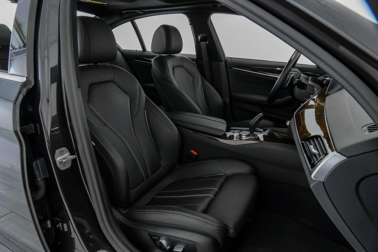 2020 BMW 540i xDrive AWD DRIVING ASSIST PLUS PKG BLIND SPOT ASSIST NAVIGATION SUNROOF Carrollton TX